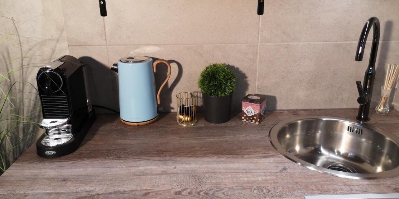 Luxury Apartment In The City Center With Parking Будапеща Екстериор снимка